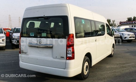 Buy Import Toyota Hiace White Car in Import - Dubai in Kailahun Buy Import Toyota Hiace White Car in Import - Dubai in Kailahun