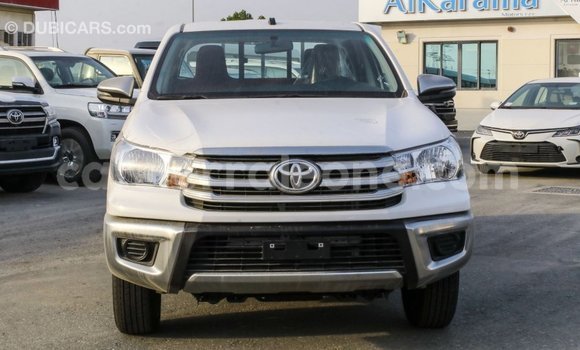 Buy Import Toyota Hilux White Car in Import - Dubai in Kailahun Buy Import Toyota Hilux White Car in Import - Dubai in Kailahun