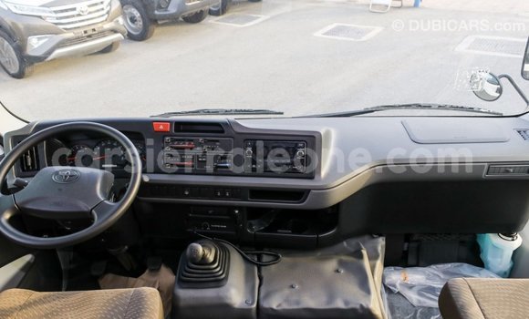 Buy Import Toyota Coaster White Car in Import - Dubai in Kailahun Buy Import Toyota Coaster White Car in Import - Dubai in Kailahun