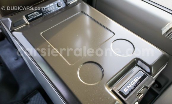 Buy Import Toyota Coaster White Car in Import - Dubai in Kailahun Buy Import Toyota Coaster White Car in Import - Dubai in Kailahun