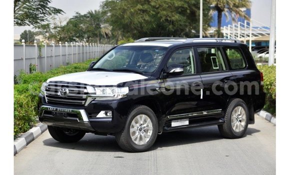 Buy Import Toyota Land Cruiser Black Car in Import - Dubai in Kailahun Buy Import Toyota Land Cruiser Black Car in Import - Dubai in Kailahun