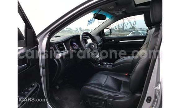 Buy Import Toyota Highlander Other Car in Import - Dubai in Kailahun Buy Import Toyota Highlander Other Car in Import - Dubai in Kailahun