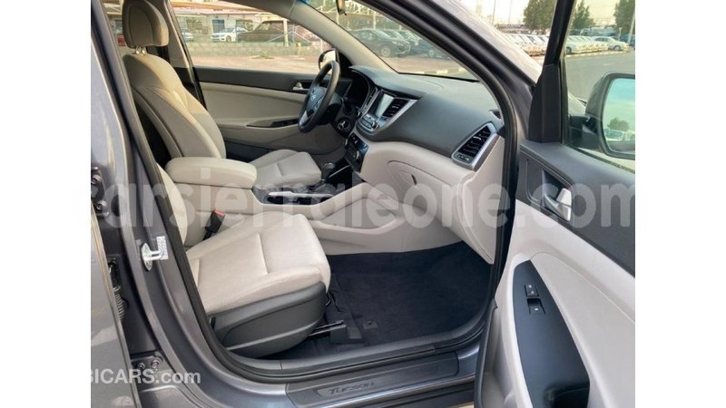 Big with watermark hyundai tucson kailahun import dubai 5339