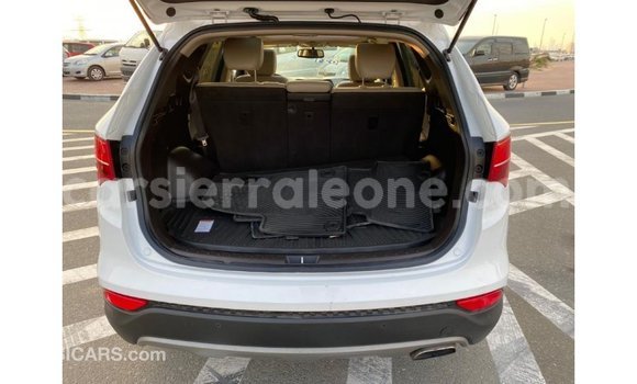 Buy Import Hyundai Santa Fe White Car in Import - Dubai in Kailahun Buy Import Hyundai Santa Fe White Car in Import - Dubai in Kailahun