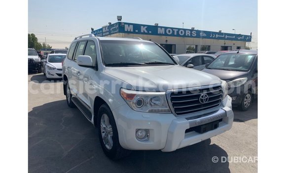 Buy Import Toyota Land Cruiser White Car in Import - Dubai in Kailahun Buy Import Toyota Land Cruiser White Car in Import - Dubai in Kailahun