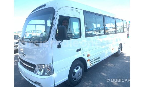 Buy Import Hyundai Accent White Car in Import - Dubai in Kailahun Buy Import Hyundai Accent White Car in Import - Dubai in Kailahun