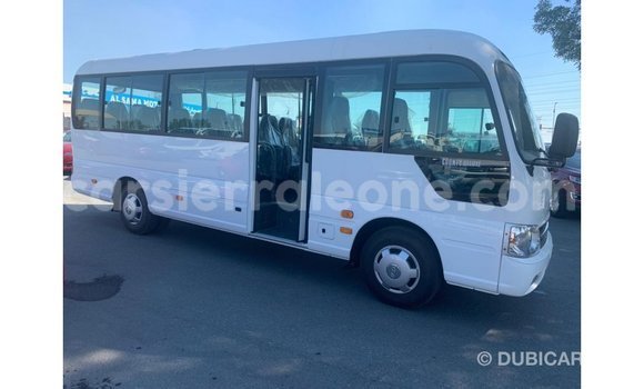 Buy Import Hyundai Accent White Car in Import - Dubai in Kailahun Buy Import Hyundai Accent White Car in Import - Dubai in Kailahun