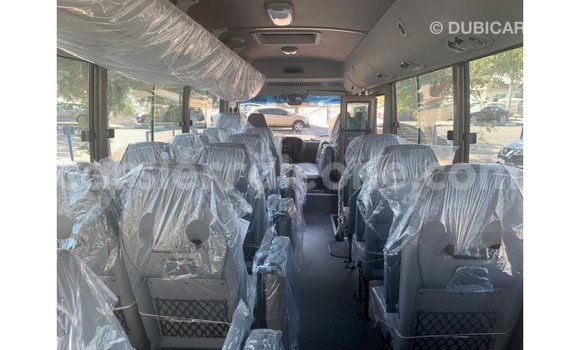 Buy Import Hyundai Accent White Car in Import - Dubai in Kailahun Buy Import Hyundai Accent White Car in Import - Dubai in Kailahun