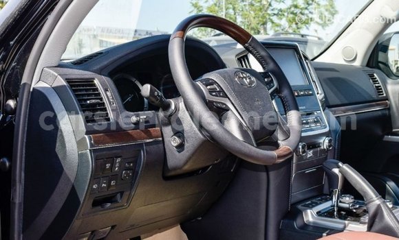 Buy Import Toyota Land Cruiser Black Car in Import - Dubai in Kailahun Buy Import Toyota Land Cruiser Black Car in Import - Dubai in Kailahun