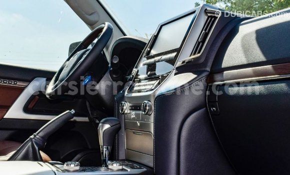Buy Import Toyota Land Cruiser Black Car in Import - Dubai in Kailahun Buy Import Toyota Land Cruiser Black Car in Import - Dubai in Kailahun