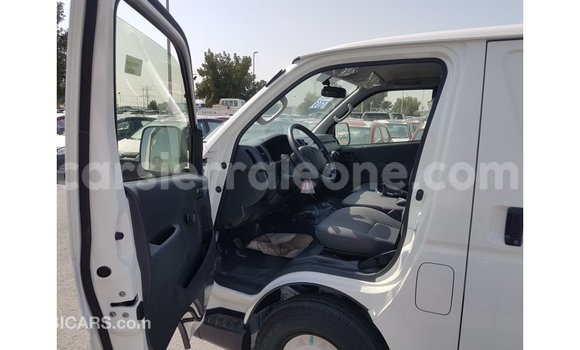 Buy Import Toyota Hiace White Car in Import - Dubai in Kailahun Buy Import Toyota Hiace White Car in Import - Dubai in Kailahun