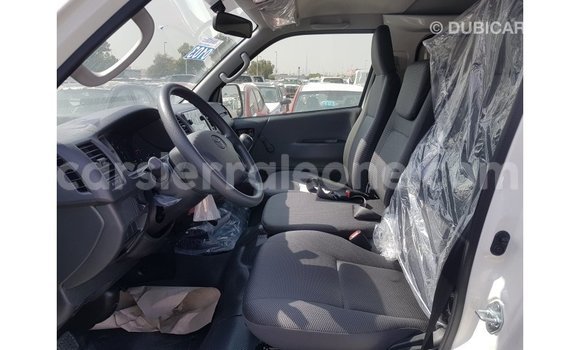 Buy Import Toyota Hiace White Car in Import - Dubai in Kailahun Buy Import Toyota Hiace White Car in Import - Dubai in Kailahun