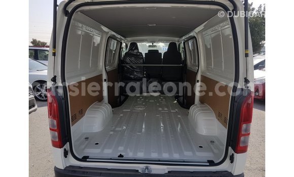 Buy Import Toyota Hiace White Car in Import - Dubai in Kailahun Buy Import Toyota Hiace White Car in Import - Dubai in Kailahun