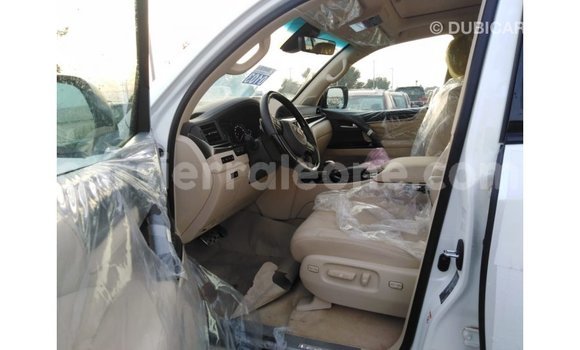 Buy Import Lexus LX White Car in Import - Dubai in Kailahun Buy Import Lexus LX White Car in Import - Dubai in Kailahun