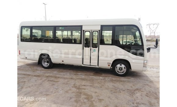 Buy Import Toyota Coaster White Car in Import - Dubai in Kailahun Buy Import Toyota Coaster White Car in Import - Dubai in Kailahun