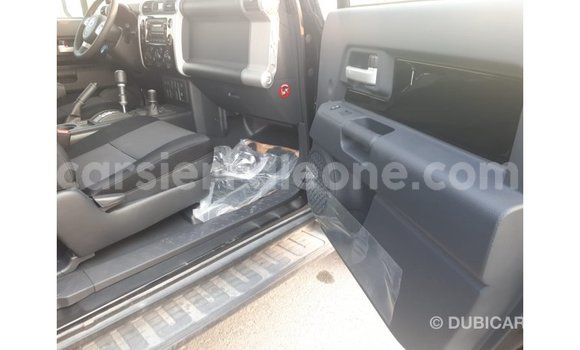 Buy Import Toyota FJ Cruiser Black Car in Import - Dubai in Kailahun Buy Import Toyota FJ Cruiser Black Car in Import - Dubai in Kailahun