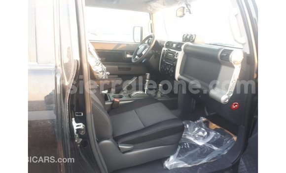 Buy Import Toyota FJ Cruiser Black Car in Import - Dubai in Kailahun Buy Import Toyota FJ Cruiser Black Car in Import - Dubai in Kailahun