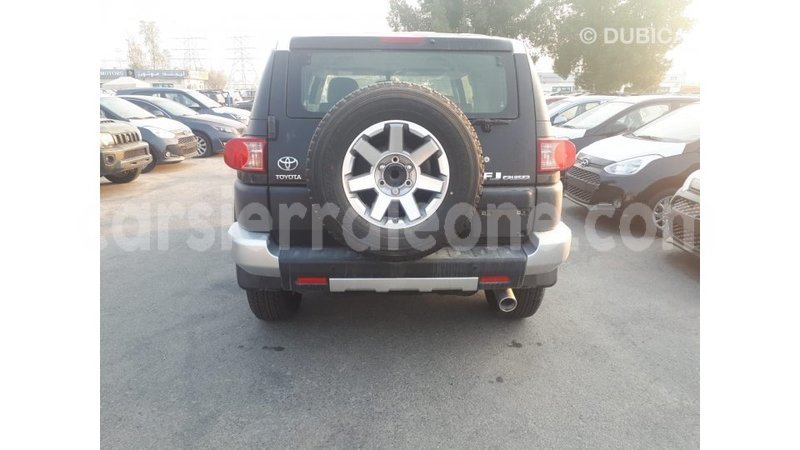 Big with watermark toyota fj cruiser kailahun import dubai 5400