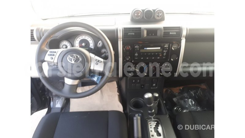 Big with watermark toyota fj cruiser kailahun import dubai 5400