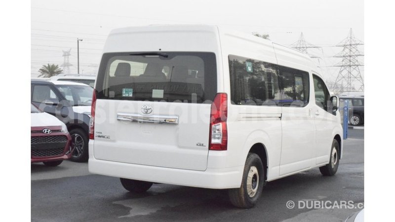 Big with watermark toyota hiace kailahun import dubai 5406