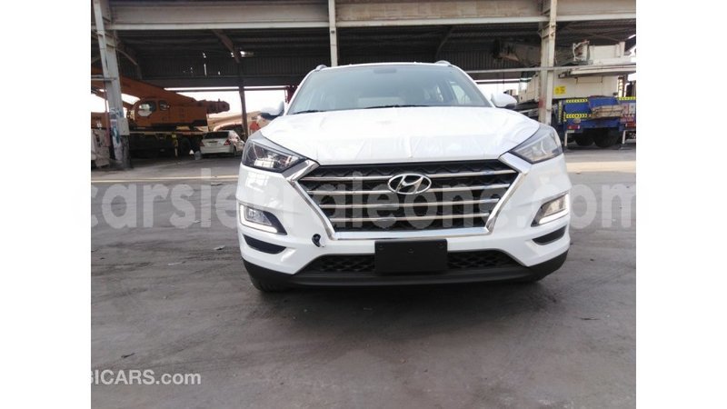 Big with watermark hyundai tucson kailahun import dubai 5409