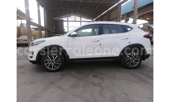 Buy Import Hyundai Tucson White Car in Import - Dubai in Kailahun Buy Import Hyundai Tucson White Car in Import - Dubai in Kailahun