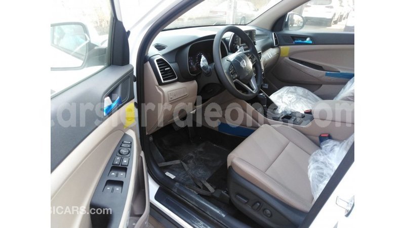 Big with watermark hyundai tucson kailahun import dubai 5409