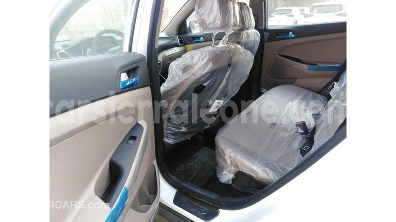 Big with watermark hyundai tucson kailahun import dubai 5409