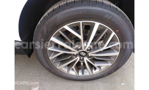 Buy Import Hyundai Tucson White Car in Import - Dubai in Kailahun Buy Import Hyundai Tucson White Car in Import - Dubai in Kailahun