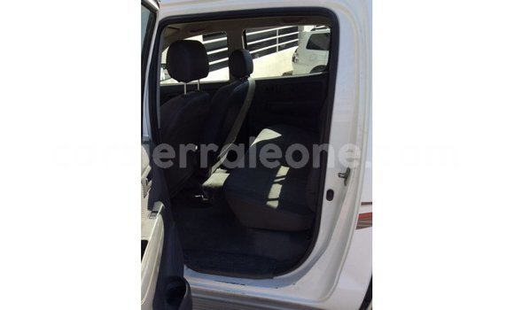 Buy Import Toyota Hilux White Car in Import - Dubai in Kailahun Buy Import Toyota Hilux White Car in Import - Dubai in Kailahun