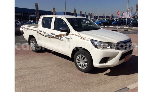 Buy Import Toyota Hilux White Car in Import - Dubai in Kailahun Buy Import Toyota Hilux White Car in Import - Dubai in Kailahun