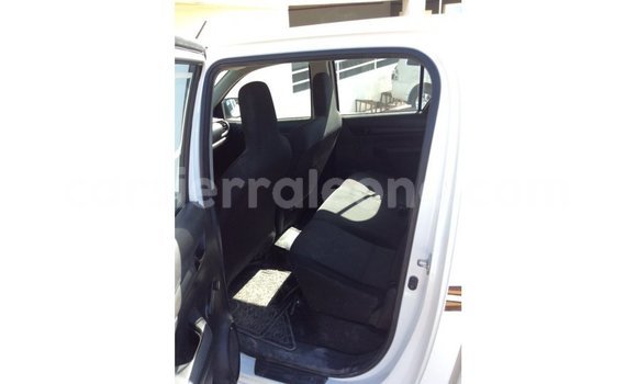 Buy Import Toyota Hilux White Car in Import - Dubai in Kailahun Buy Import Toyota Hilux White Car in Import - Dubai in Kailahun
