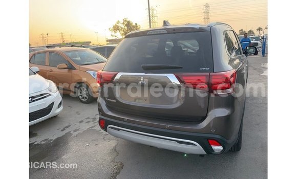 Acheter Import Voiture Mitsubishi Outlander Marron à Import - Dubai, Kailahun Acheter Import Voiture Mitsubishi Outlander Marron à Import - Dubai, Kailahun