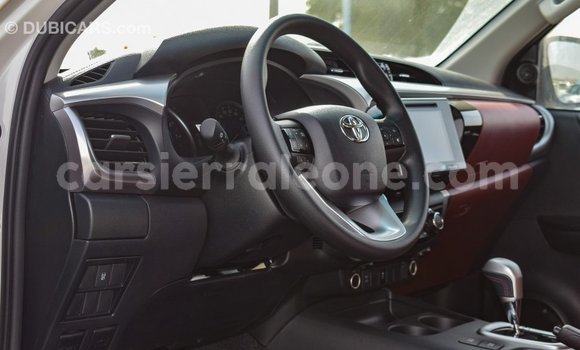 Buy Import Toyota Hilux White Car in Import - Dubai in Kailahun Buy Import Toyota Hilux White Car in Import - Dubai in Kailahun