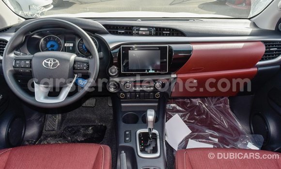 Buy Import Toyota Hilux White Car in Import - Dubai in Kailahun Buy Import Toyota Hilux White Car in Import - Dubai in Kailahun