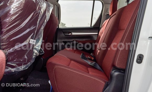 Buy Import Toyota Hilux White Car in Import - Dubai in Kailahun Buy Import Toyota Hilux White Car in Import - Dubai in Kailahun
