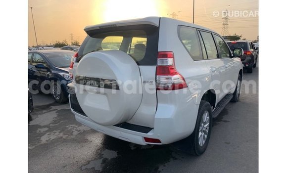Buy Import Toyota Prado White Car in Import - Dubai in Kailahun Buy Import Toyota Prado White Car in Import - Dubai in Kailahun