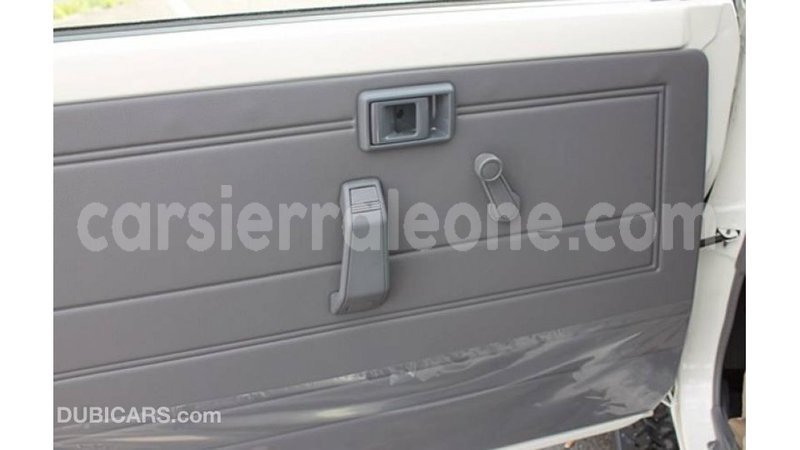 Big with watermark toyota land cruiser kailahun import dubai 5443