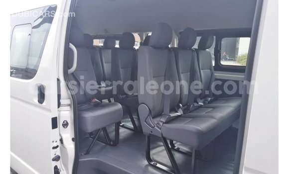 Buy Import Toyota Hiace White Car in Import - Dubai in Kailahun Buy Import Toyota Hiace White Car in Import - Dubai in Kailahun