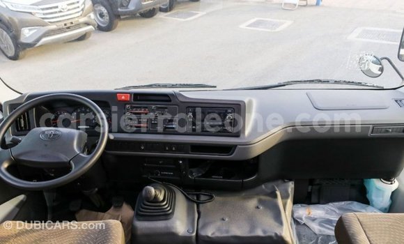 Buy Import Toyota Coaster White Car in Import - Dubai in Kailahun Buy Import Toyota Coaster White Car in Import - Dubai in Kailahun