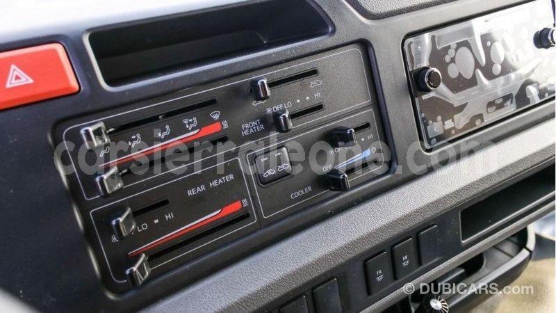 Big with watermark toyota coaster kailahun import dubai 5471