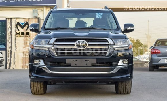 Buy Import Toyota Land Cruiser Black Car in Import - Dubai in Kailahun Buy Import Toyota Land Cruiser Black Car in Import - Dubai in Kailahun