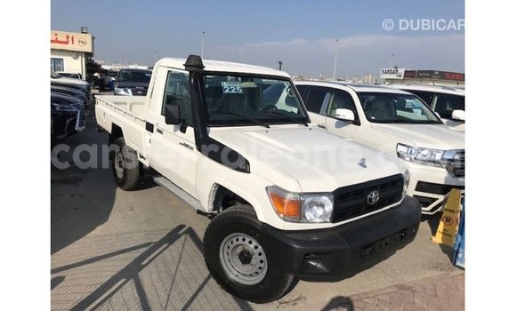 Buy Import Toyota Land Cruiser White Car in Import - Dubai in Kailahun Buy Import Toyota Land Cruiser White Car in Import - Dubai in Kailahun