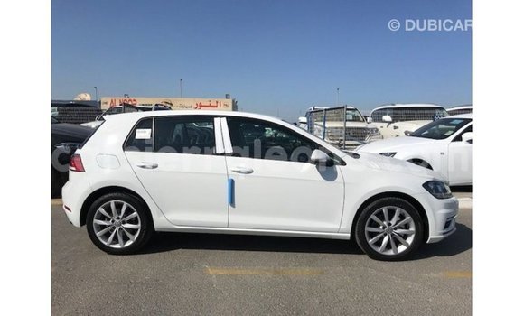 Buy Import Volkswagen Golf White Car in Import - Dubai in Kailahun Buy Import Volkswagen Golf White Car in Import - Dubai in Kailahun