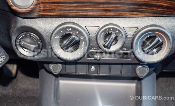 Buy Import Toyota Hilux White Car in Import - Dubai in Kailahun Buy Import Toyota Hilux White Car in Import - Dubai in Kailahun