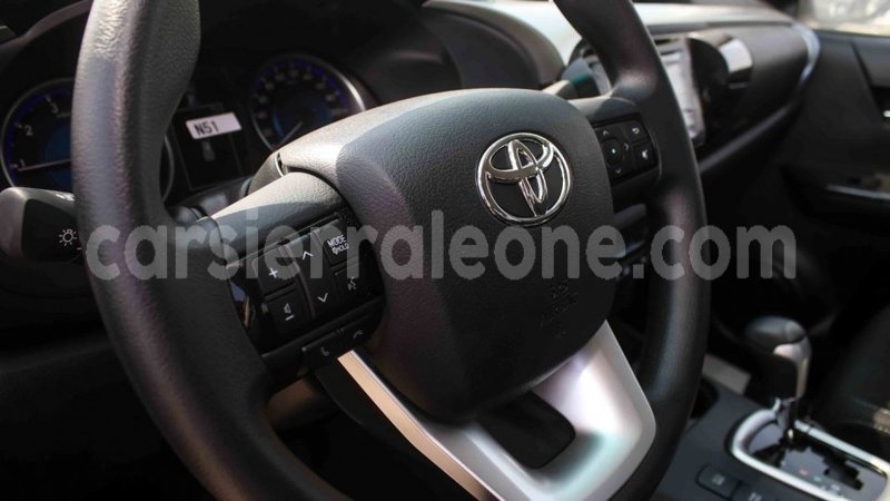 Big with watermark toyota hilux kailahun import dubai 5484