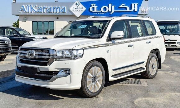 Buy Import Toyota Land Cruiser White Car in Import - Dubai in Kailahun Buy Import Toyota Land Cruiser White Car in Import - Dubai in Kailahun