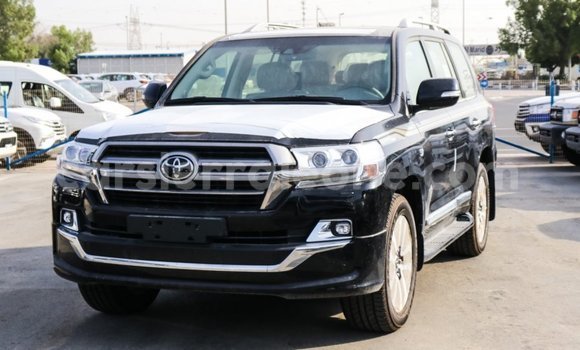 Buy Import Toyota Land Cruiser Black Car in Import - Dubai in Kailahun Buy Import Toyota Land Cruiser Black Car in Import - Dubai in Kailahun