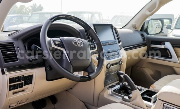 Buy Import Toyota Land Cruiser Black Car in Import - Dubai in Kailahun Buy Import Toyota Land Cruiser Black Car in Import - Dubai in Kailahun