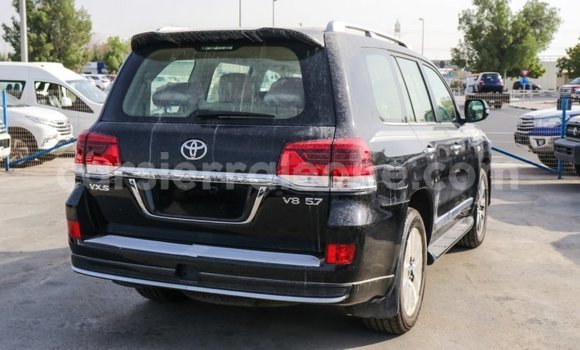 Buy Import Toyota Land Cruiser Black Car in Import - Dubai in Kailahun Buy Import Toyota Land Cruiser Black Car in Import - Dubai in Kailahun